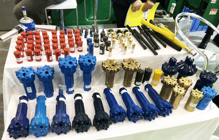 Dth Drilling Crown Bit Dhd Hd Ir Borewell Mining Borehole Bit