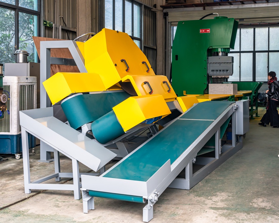 Factory Supplies Mighty Stone Saw Thin Stone Veneer Saw Cobblestone Continuous Stone Cutting Machine