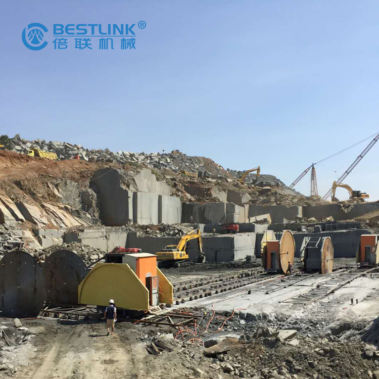 Double-blade Mining Machine