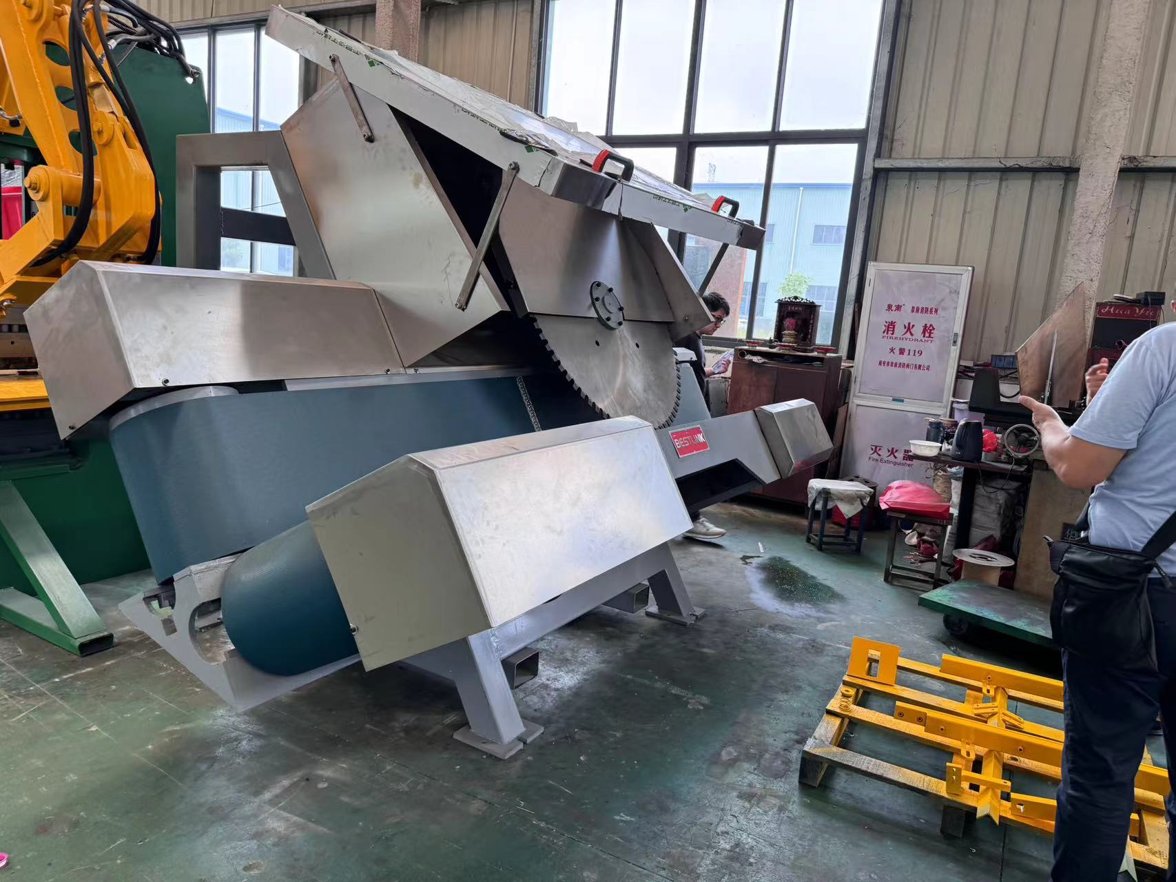 Thin Stone Veneer Saws cutting machine