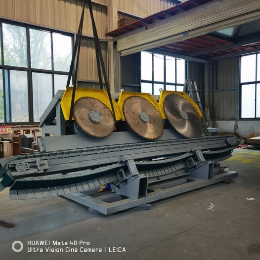 Thin Brick Veneer Cutting Machine with Triple Saw