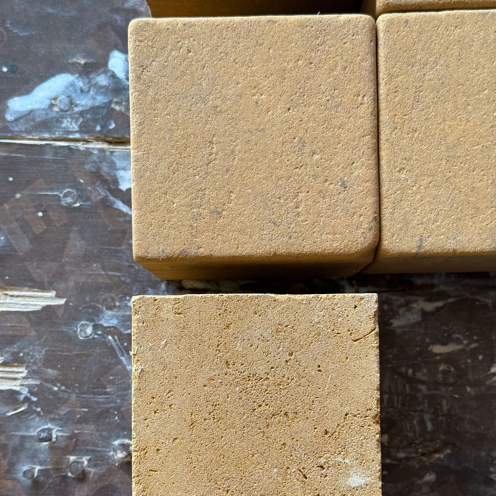 Vibratory Finishing Machine 8