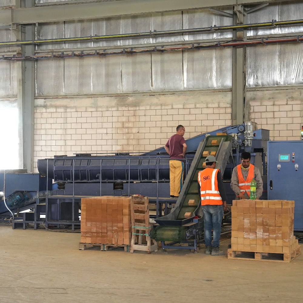 Vibratory Finishing Machine 10