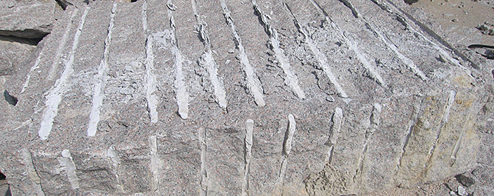 soundless expansive mortar